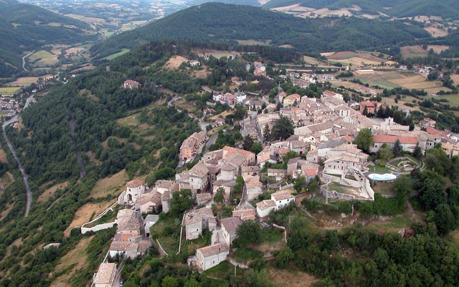 Vista aerea borgo  - Monteleone di Spoleto