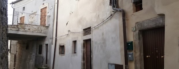 Palazzo De Rubeis o De Rossi